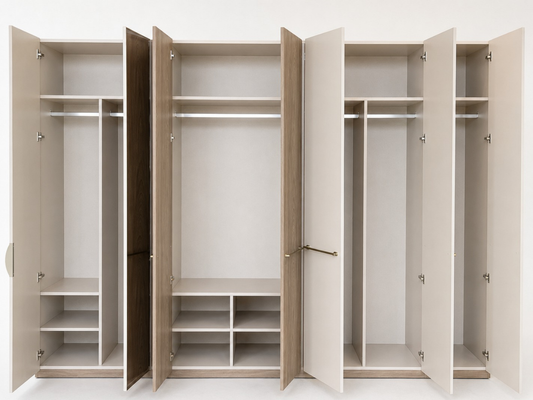 Como Kleiderschrank