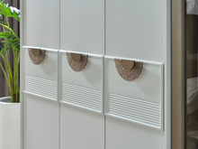 Prag Kleiderschrank