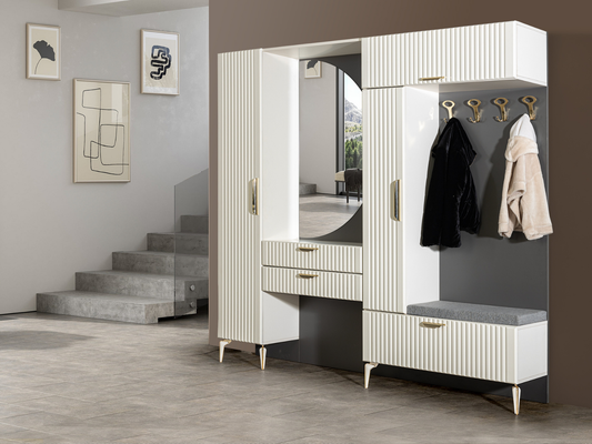 Yasemin Garderobe