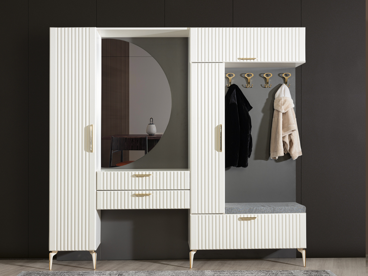 Yasemin Garderobe