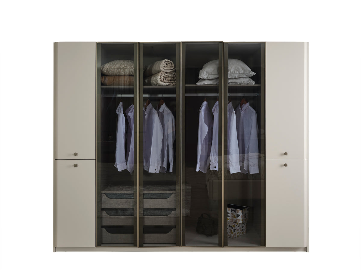 Truva Kleiderschrank