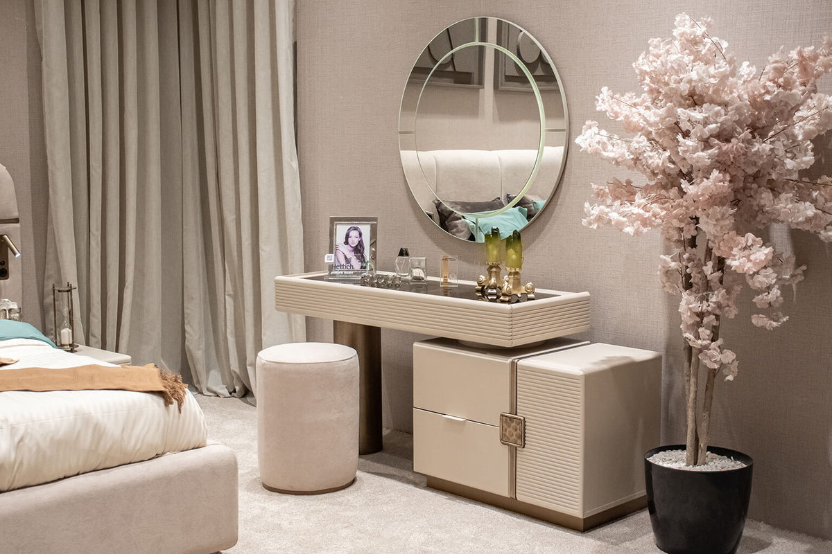 Latte Schlafzimmer 4