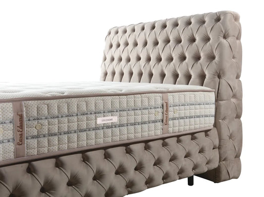 Chester Bett Set
